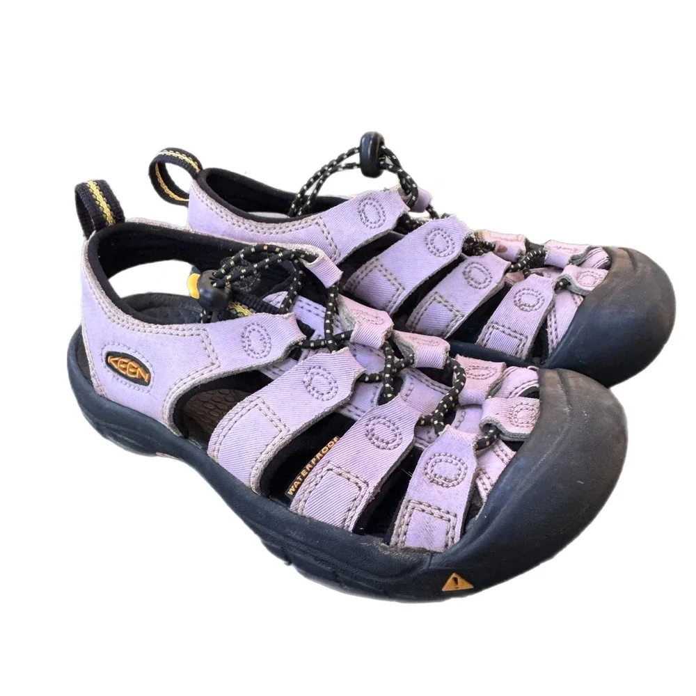 KEEN Newport H2 Kids Size 1 Purple Lavender Waterproof Hiking Water Sandals